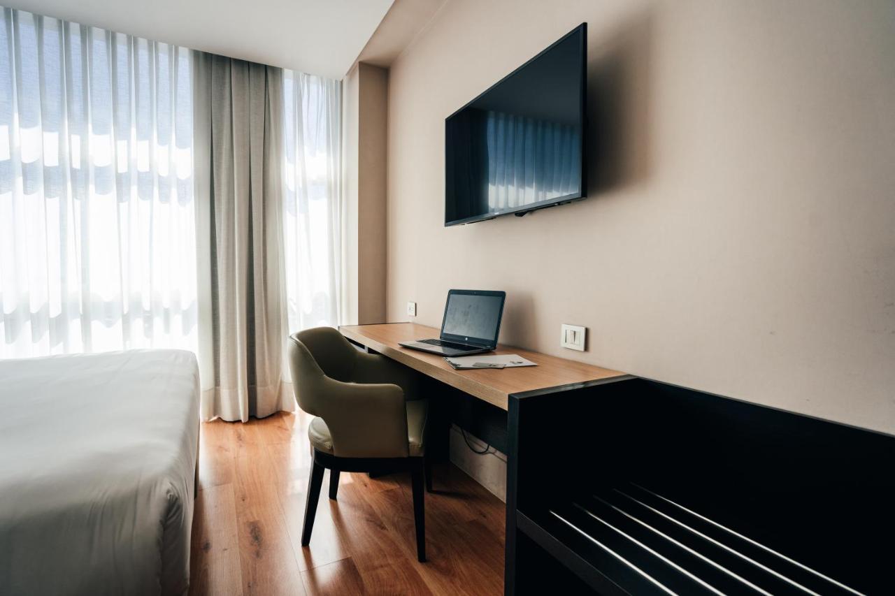 Palmaroga Hotel Asuncion, Tapestry Collection By Hilton Exterior photo